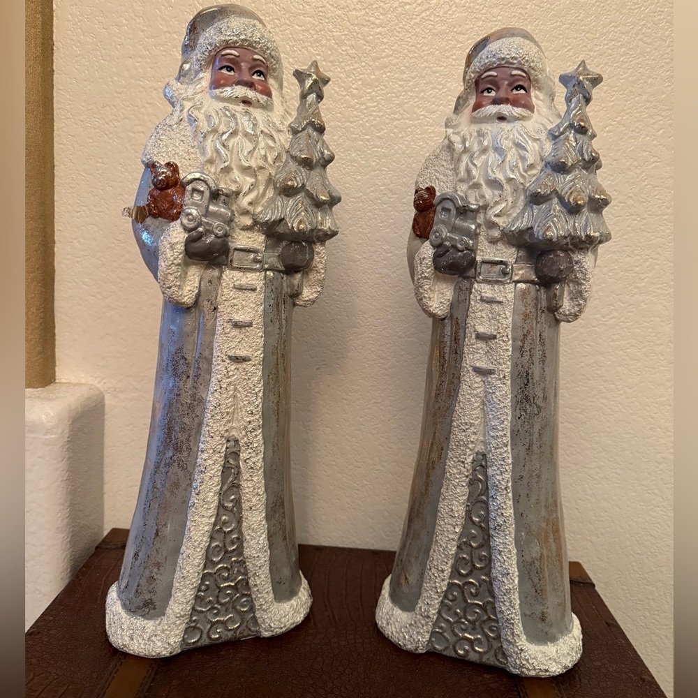 NWT North Pole metallic Silver and White Santa Resin Figurines set of Two